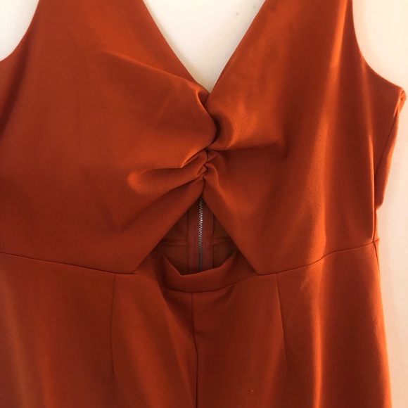Orange flared romper - Picture 3 of 3